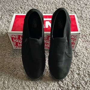 Great Condition 7.5 Black Vans